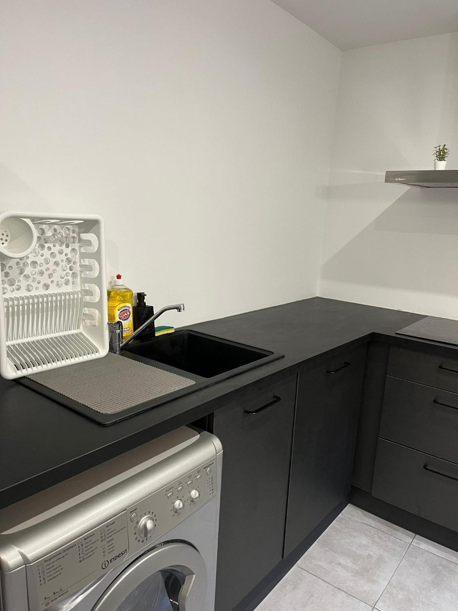 Gite Le Charme Citadin 55 M² Avec Exterieur Valenciennes Ngoại thất bức ảnh