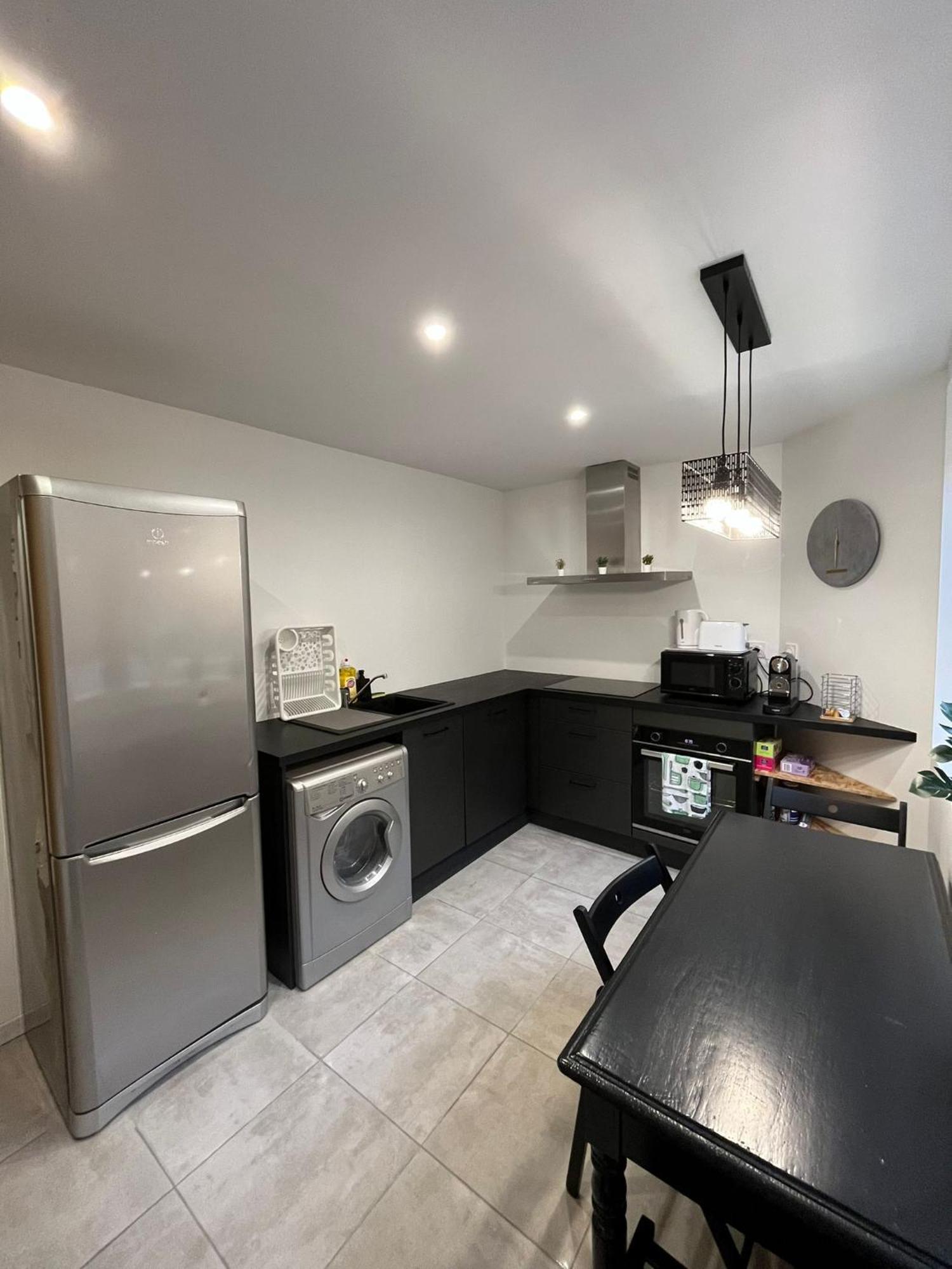 Gite Le Charme Citadin 55 M² Avec Exterieur Valenciennes Ngoại thất bức ảnh